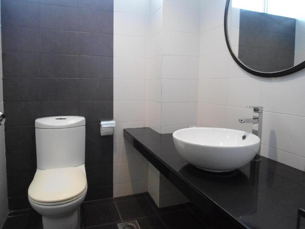 Regent Hotel Bintulu Luaran gambar