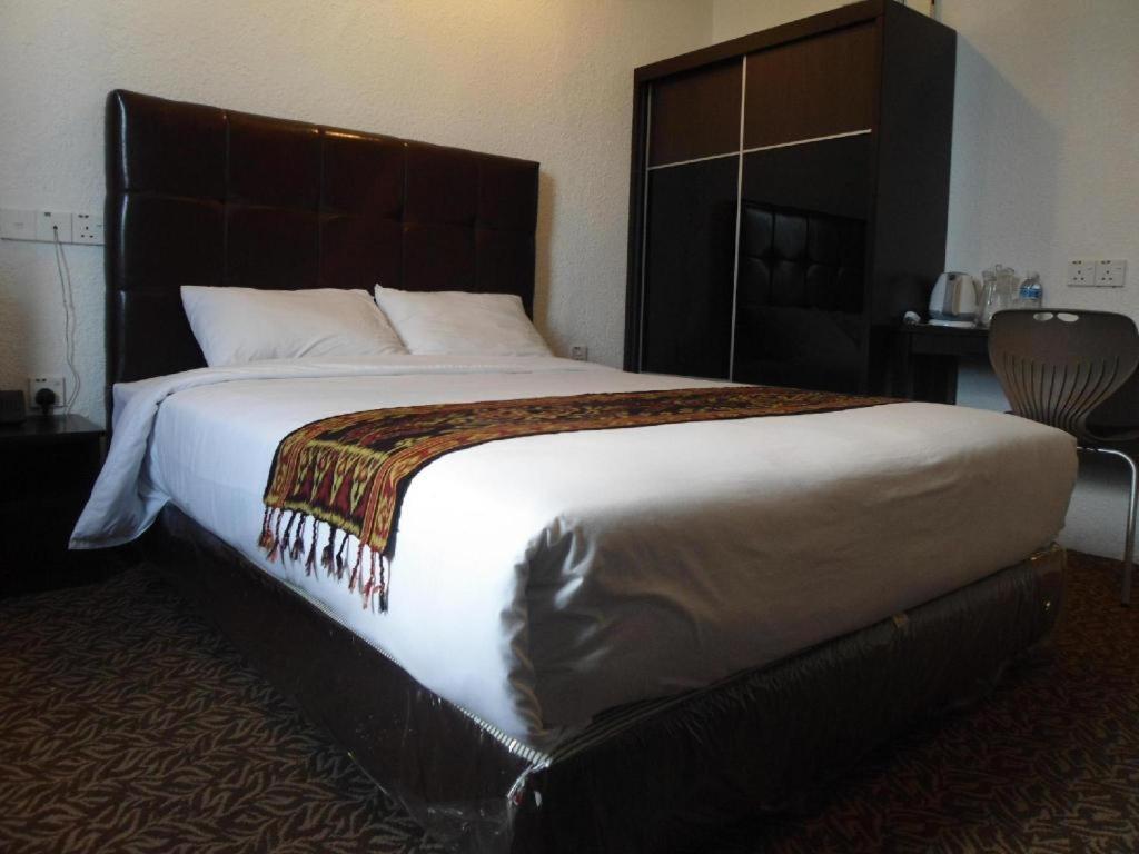 Regent Hotel Bintulu Luaran gambar