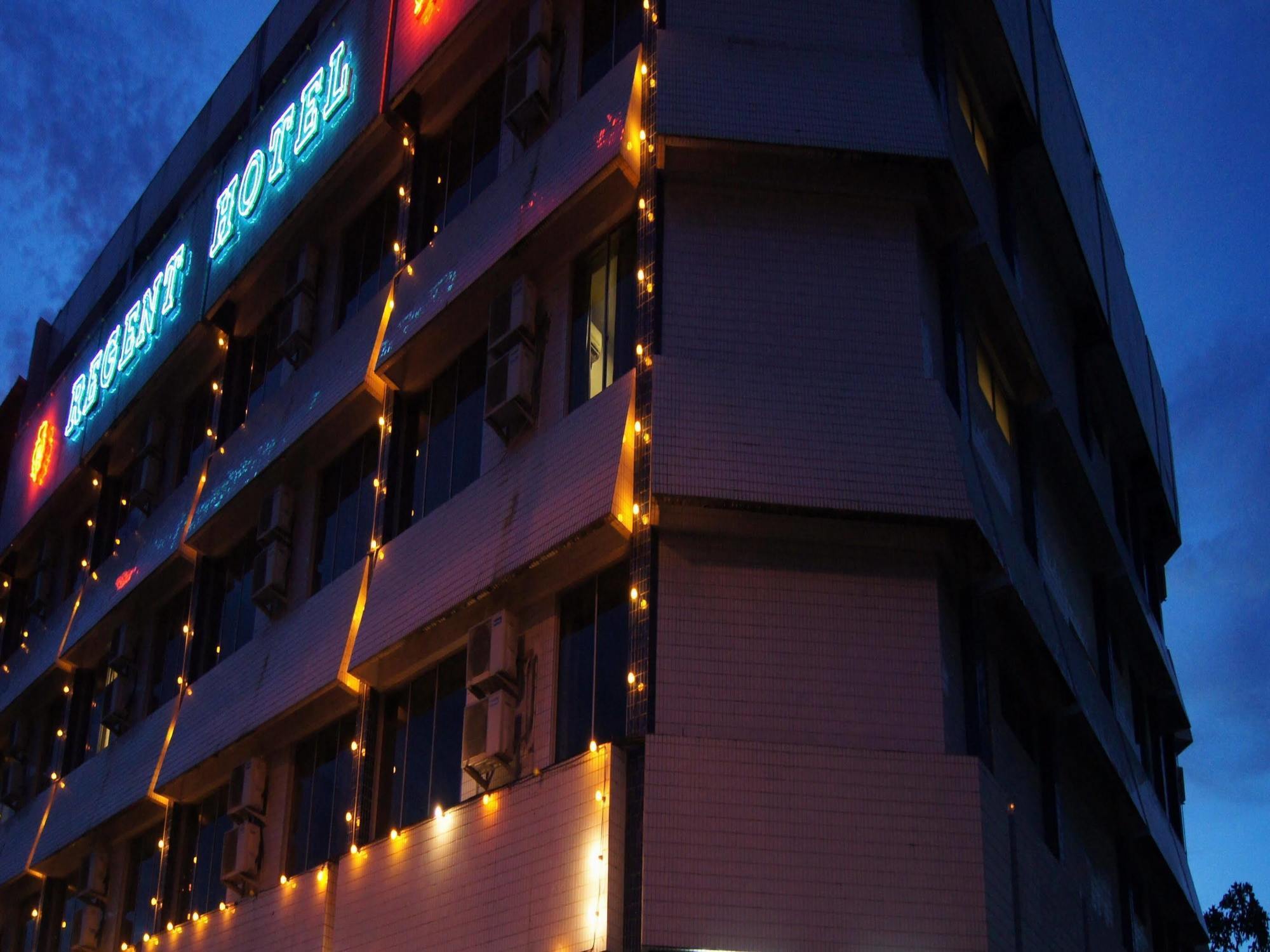 Regent Hotel Bintulu Luaran gambar